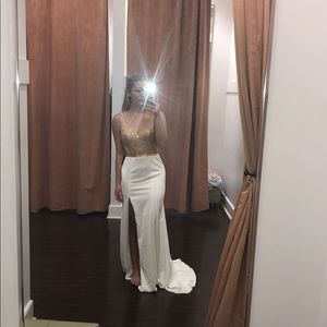 Camille La Vie Prom/Formal Dress: never worn